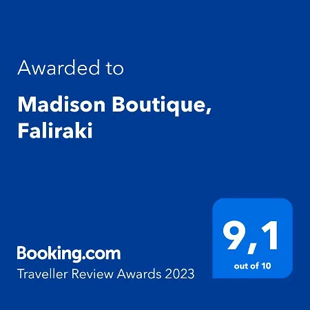 Madison Boutique, 2*