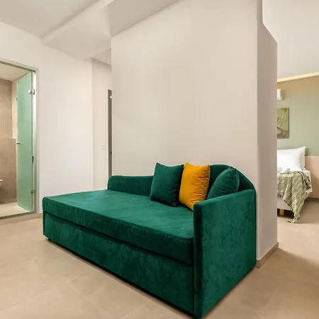 فندق Madison Boutique, فاليراكي