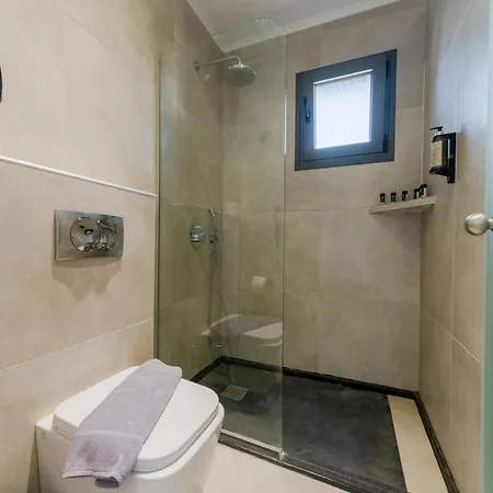 Madison Boutique, 2* فاليراكي
