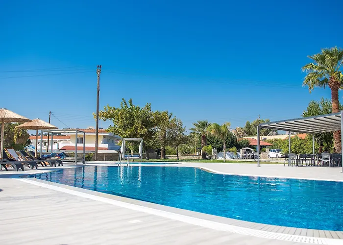 Madison Boutique, 2*