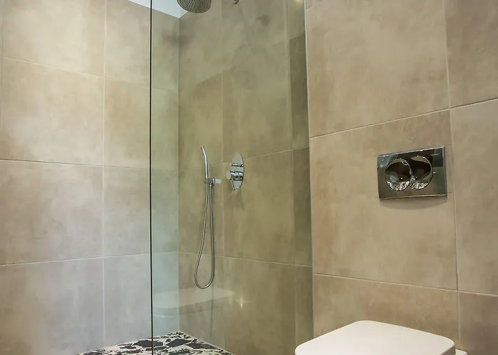 Madison Boutique, Hotel 2*