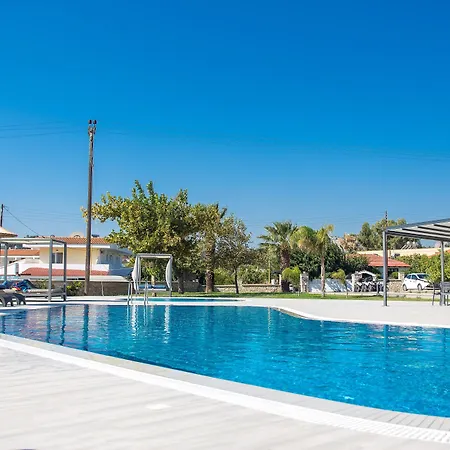 Madison Boutique, 2*