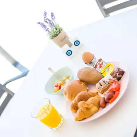 Madison Boutique, Faliraki